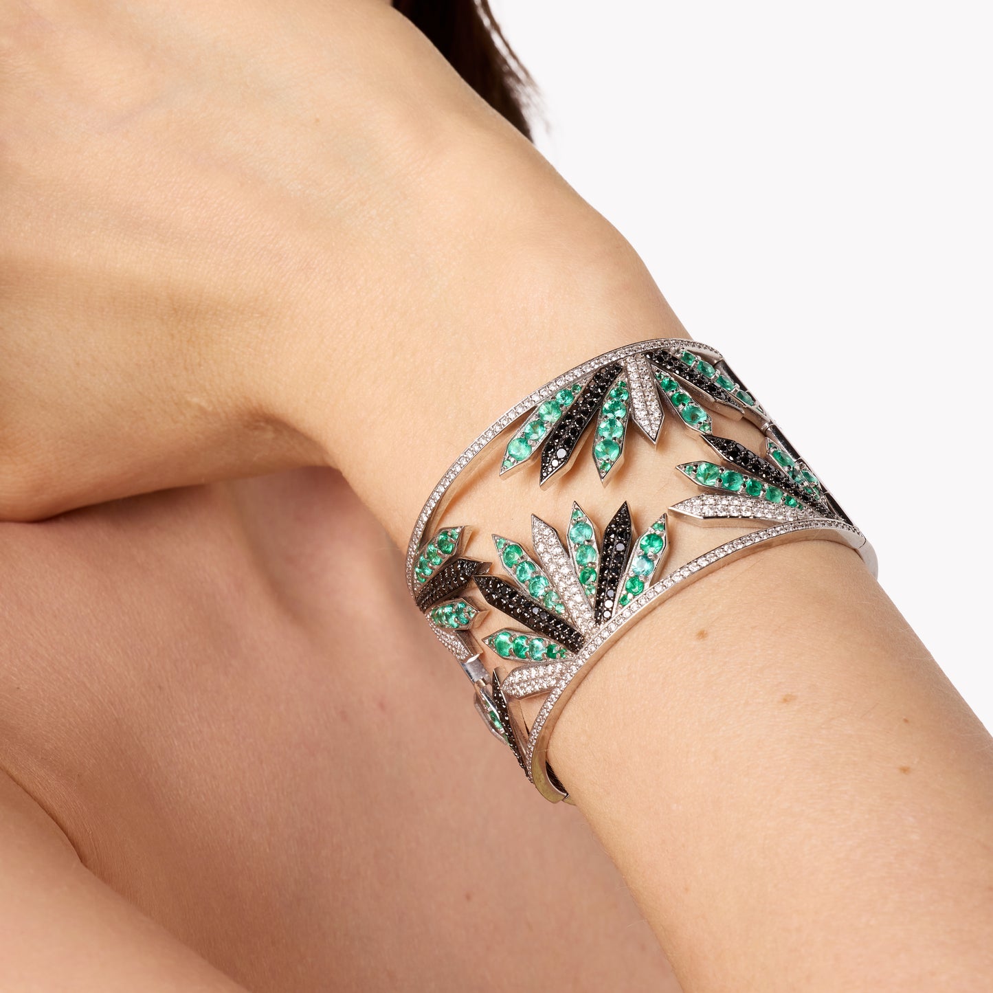 Penacho Large Emerald & Diamond Cuff Bracelet in 18K White Gold | Colette Jewelry