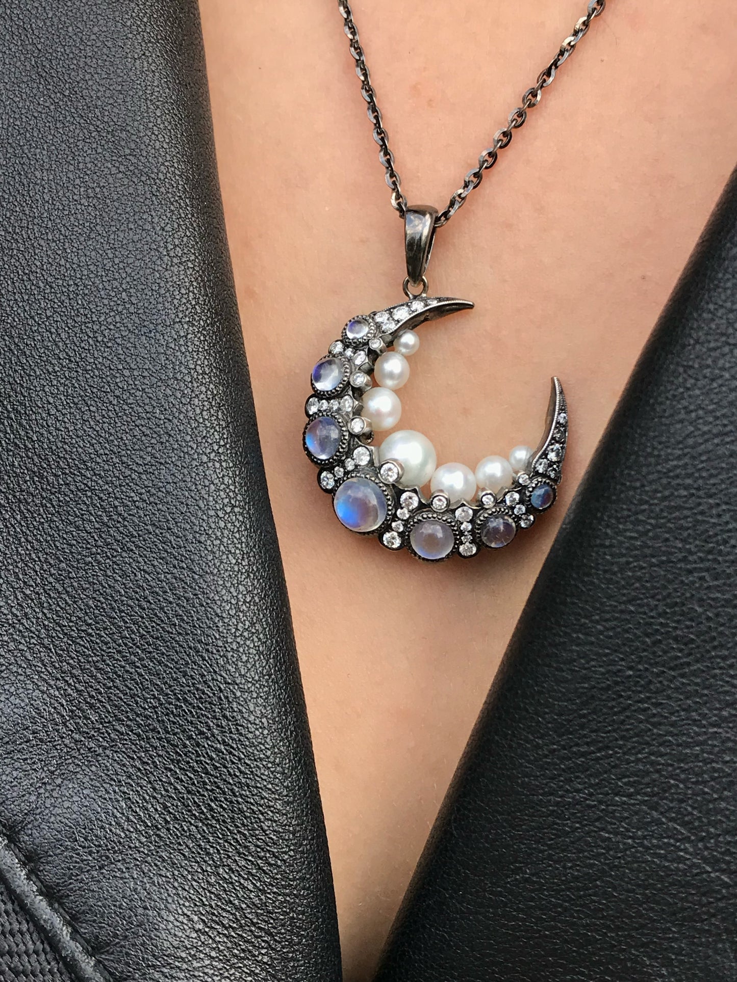 Mooncage Pendant 18K Gold Diamond Necklace | Colette Jewelry