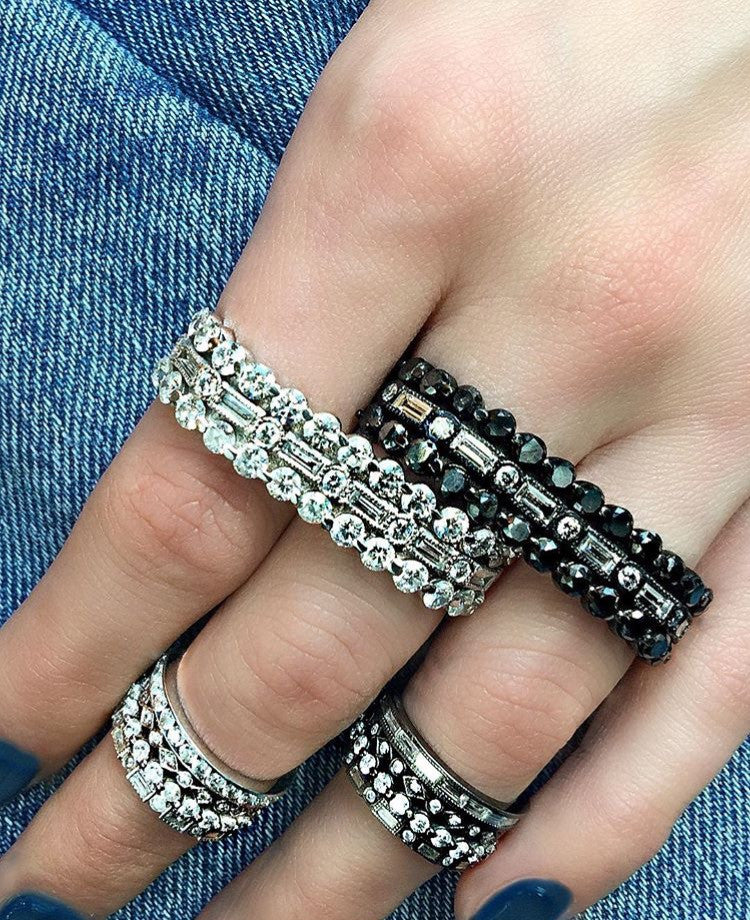 Bold Diamond Double Finger Ring in 18K Gold | Colette Jewelry