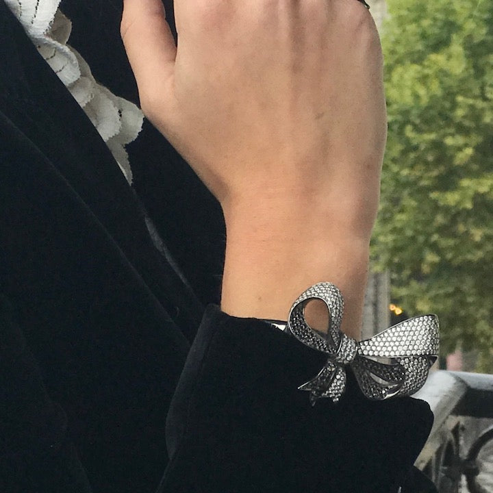 Carlota Cuff — 18K Gold Bracelet | Colette Jewelry