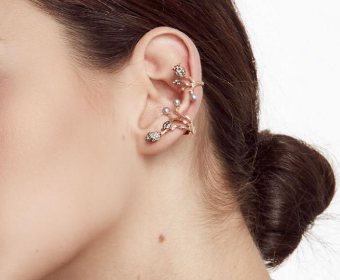 Pink Sillybum Ear Cuff | 18K Gold & Pink Sapphire | Colette Jewelry