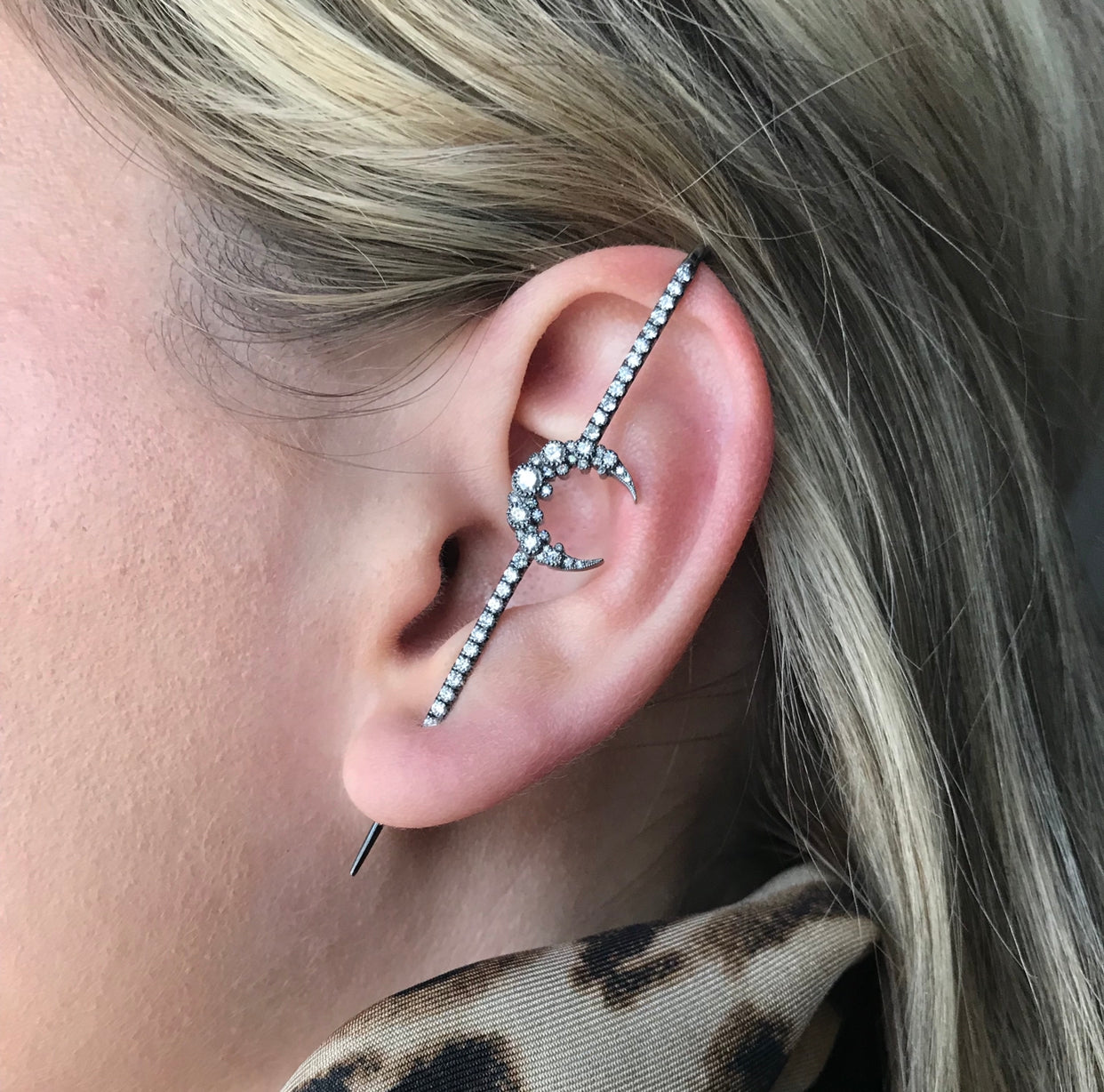 Moon Ear Pin 18K White Gold Diamond Earring | Colette Jewelry