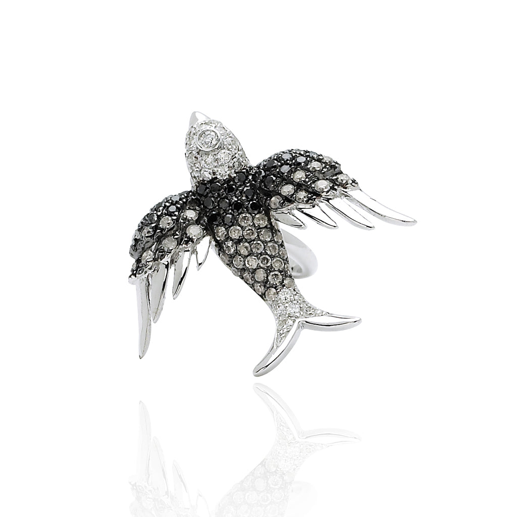 Sivas Ear Cuff | 18K Gold Sculptural Earring | Colette Jewelry