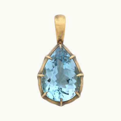 ANIS Agar Charm Pendant in 18K yellow gold — Colette Jewelry