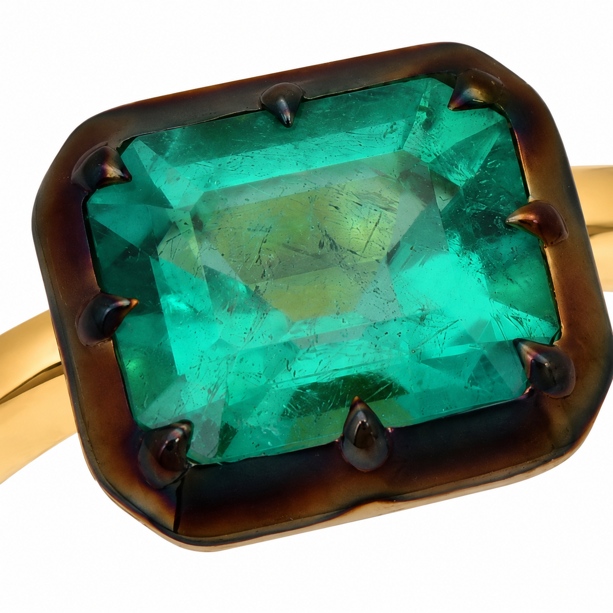 Emerald Essence Ring (L) – 18K Gold & Colombian Emerald | Colette Jewelry