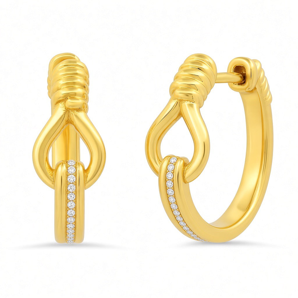 TOI ET MOI Mini Diamond Hoops | Colette Jewelry