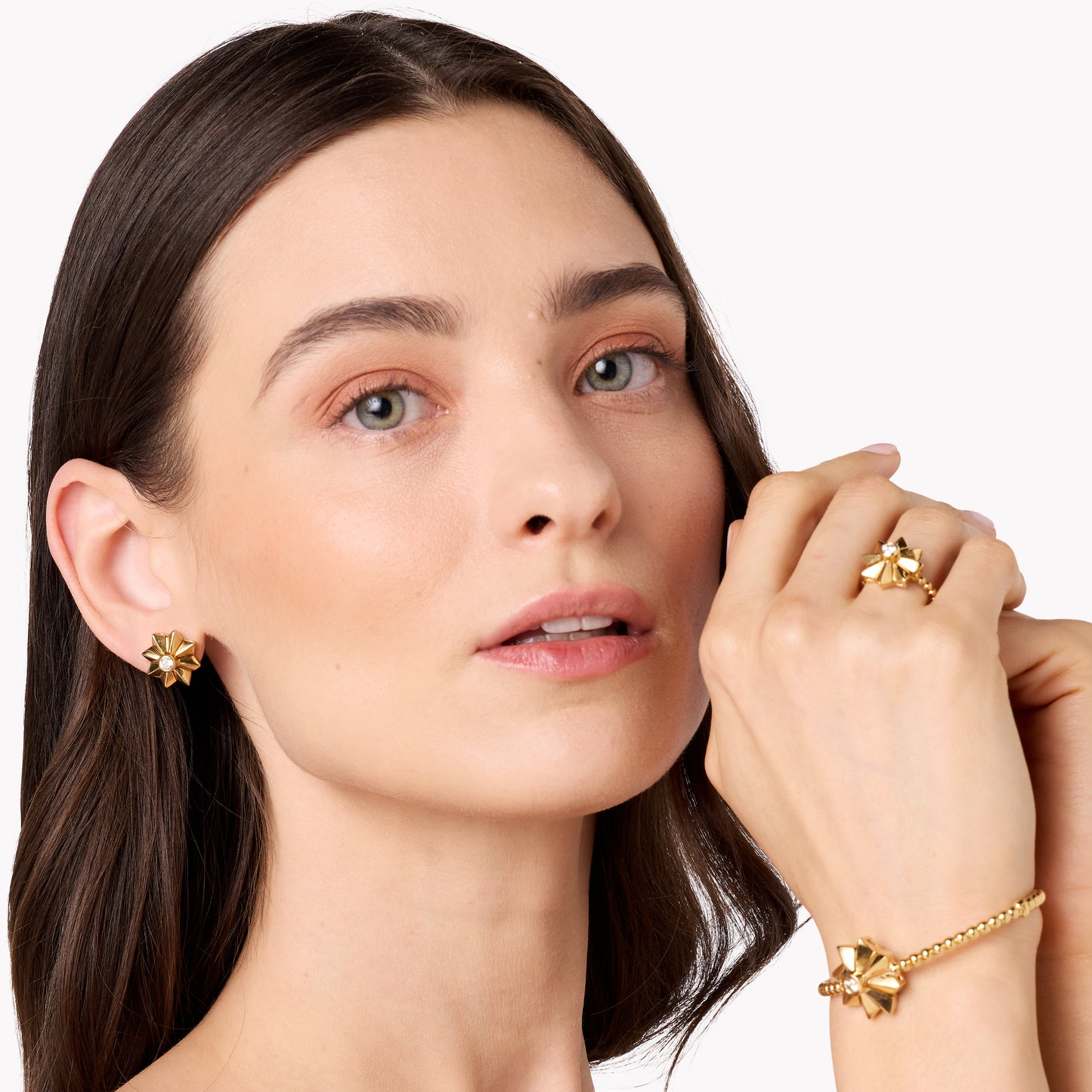 Penacho Flower Earrings in 18K Gold | Colette Jewelry
