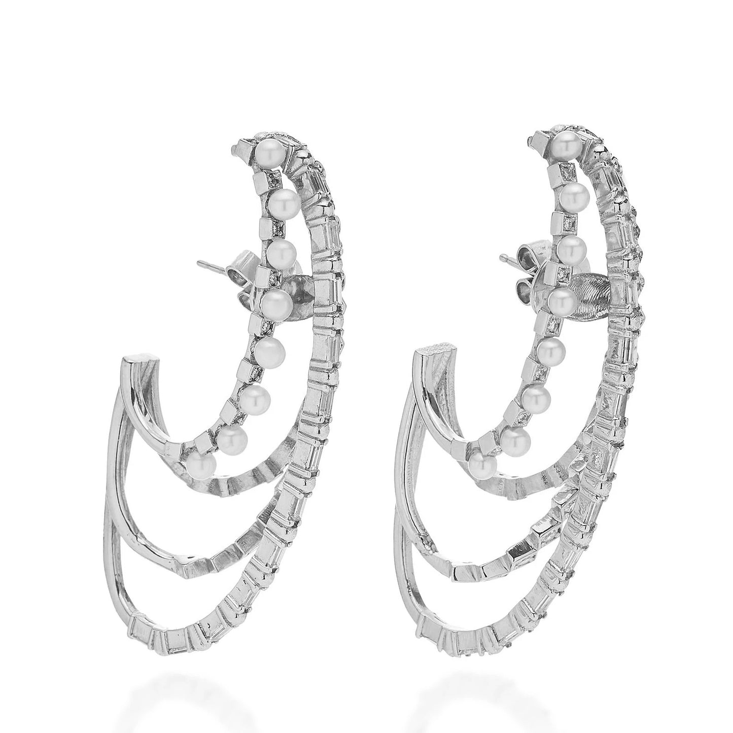 Mesh Stud Earrings in 18K Gold — Colette Jewelry
