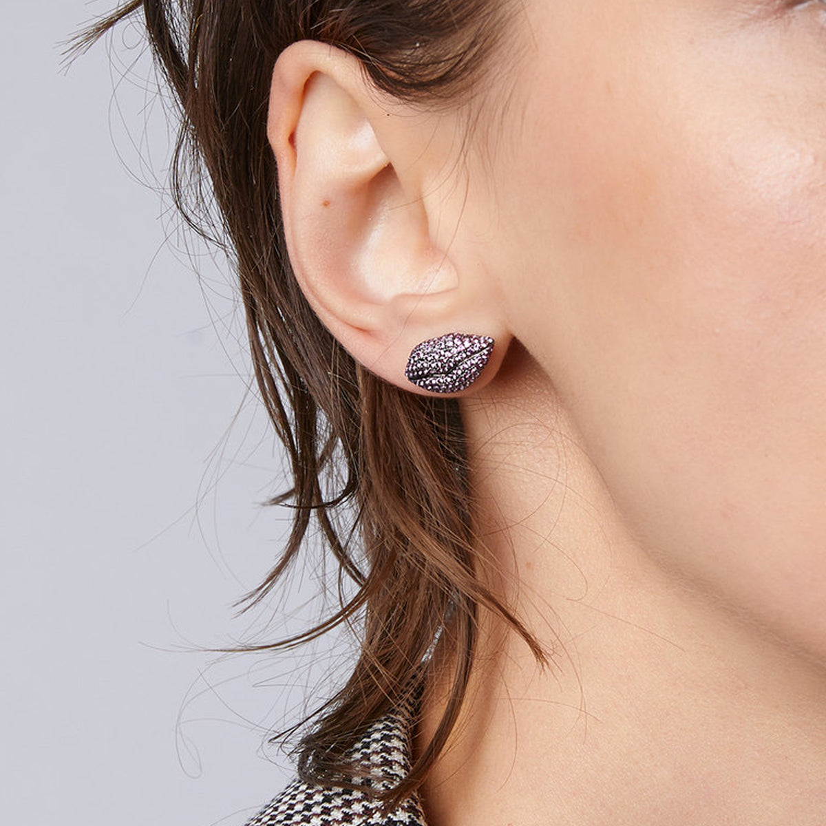 Liopaî Studs in 18K Gold Diamond Earrings — Colette Jewelry