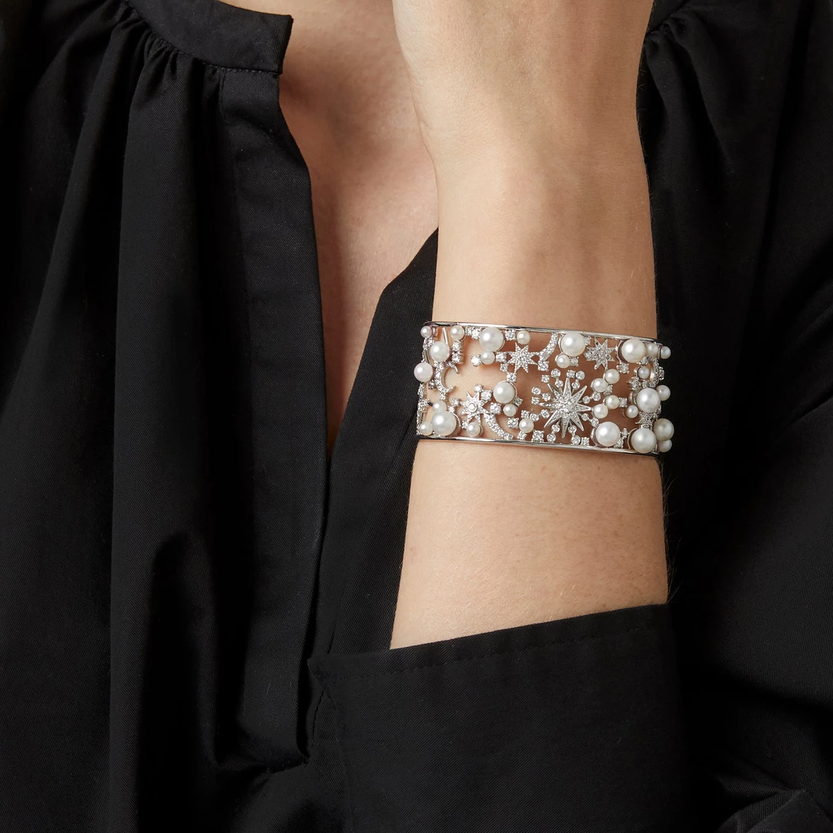 Star Pearl Cuff Bracelet in 18K Gold | Colette Jewelry