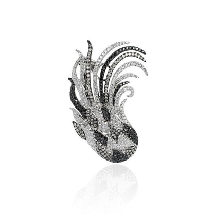 Antalya Ear Cuff in 18K Gold with diamond — Colette Jewelry