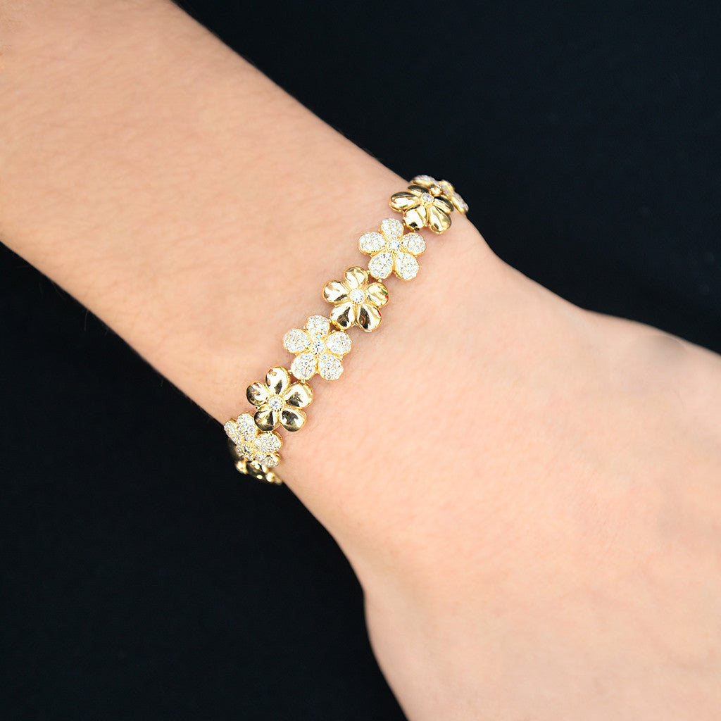 Hawthorn Three Colors Bracelet | 18K Gold & Gemstones | Colette Jewelry
