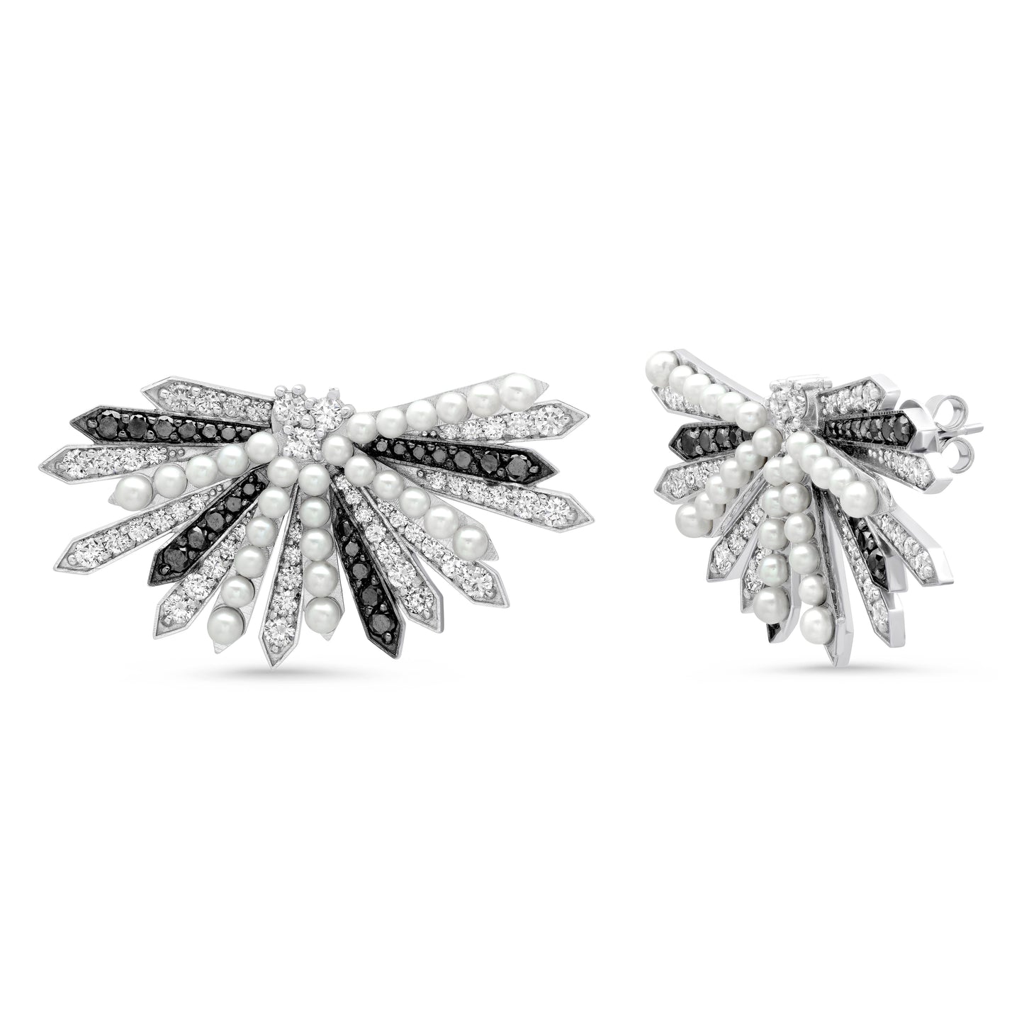 Penacho Cocktail Pearl Earrings in 18K Gold | Colette Jewelry