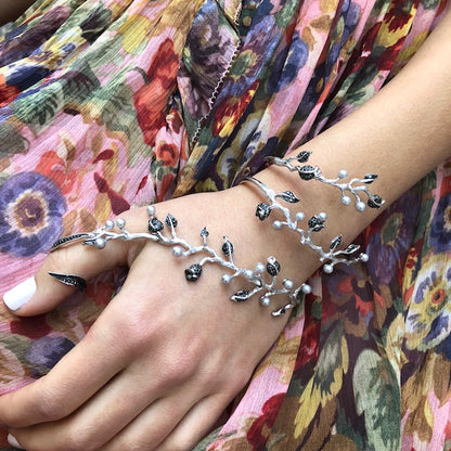 Thistles Wrap Bracelet in 18K Gold — Colette Jewelry
