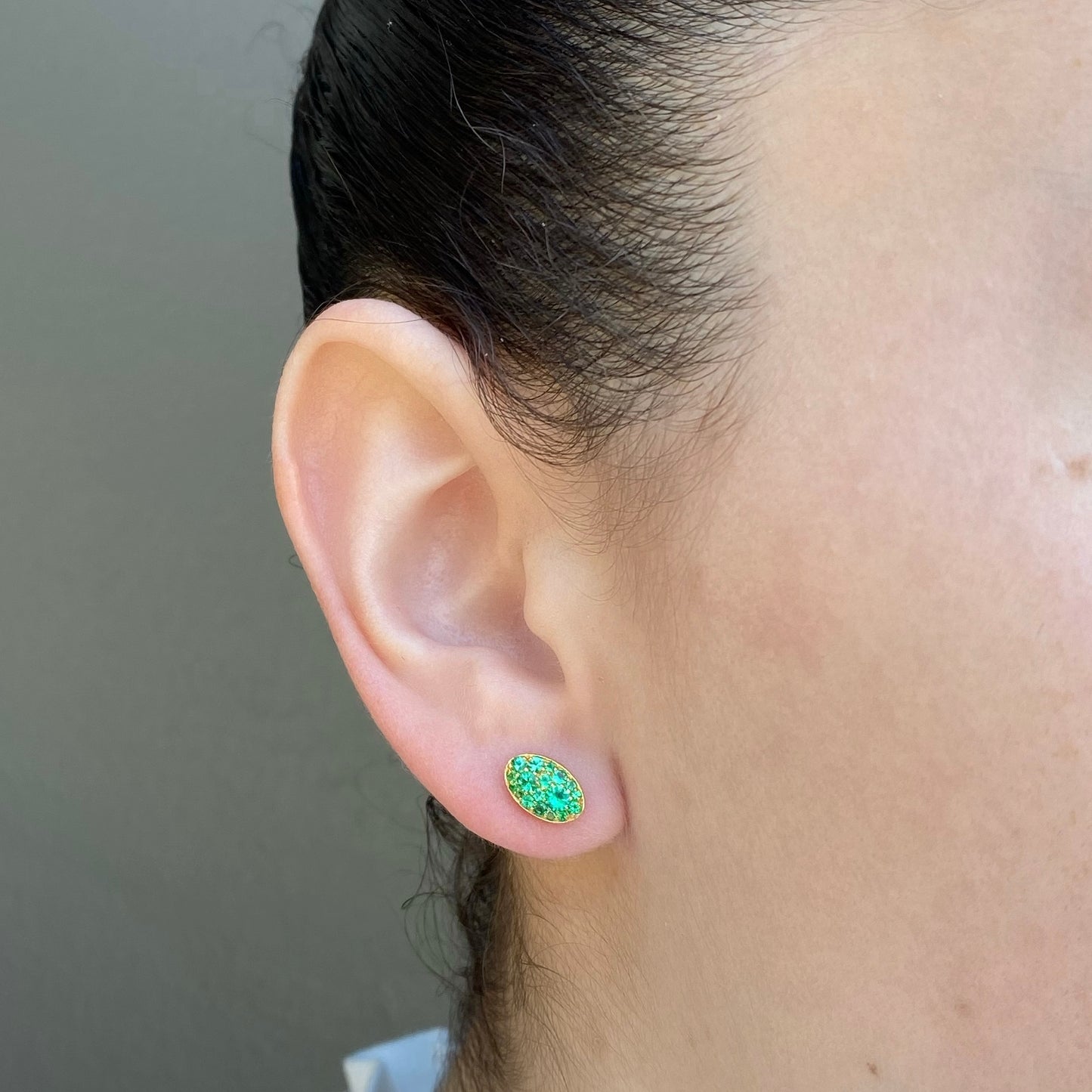 Petit Cluster Studs Tsavorite | 18K Gold Stud Earrings | Colette Jewelry
