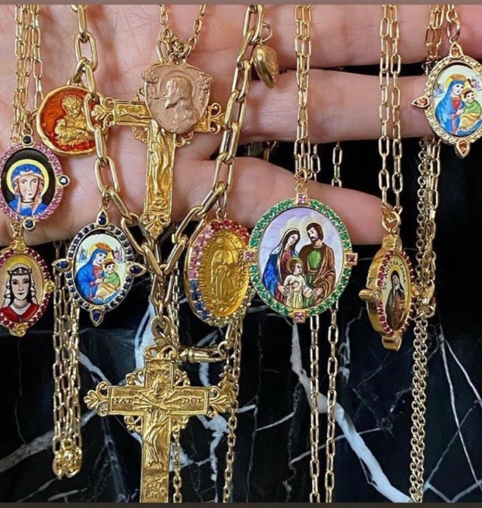 Crowned Madonna Big Medal Necklace 18K Gold | Colette Jewelry