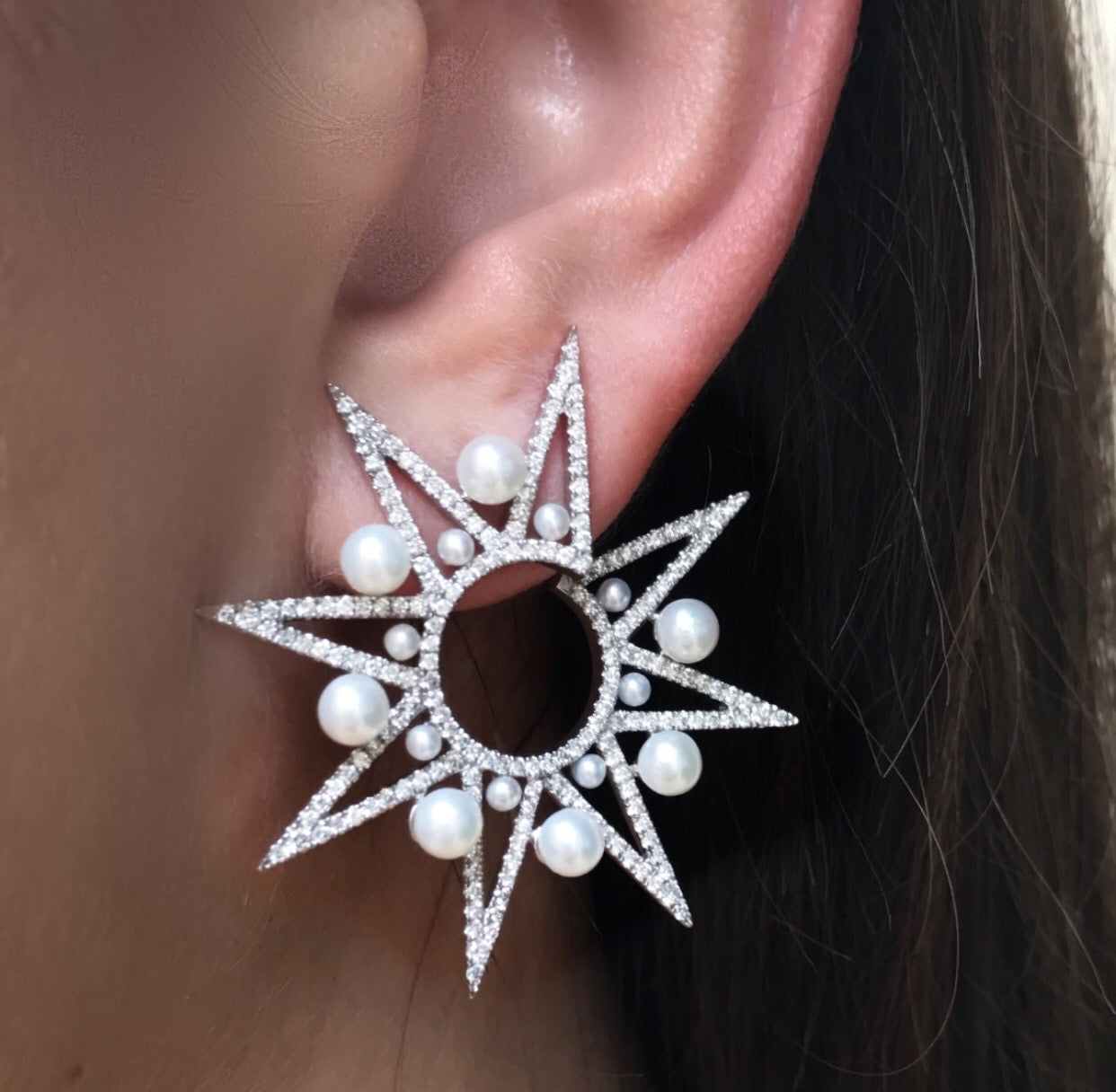 Lyra White Stud Earrings | 18K Gold & Diamonds | Colette Jewelry