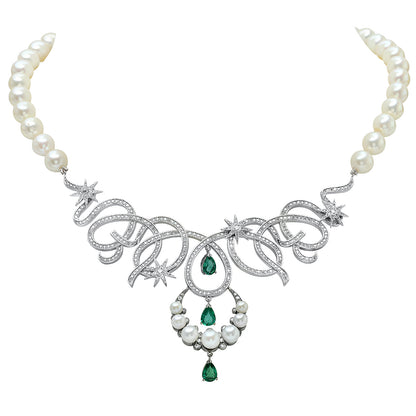 Moon Pearl Necklace in 18K gold with white diamond — Colette Jewelry