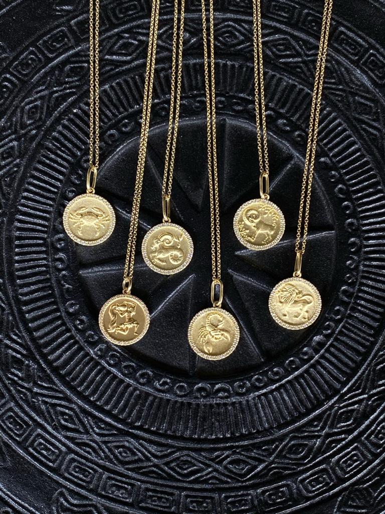 Taurus Double-Sided Zodiac Pendant in 18K Gold | Colette Jewelry