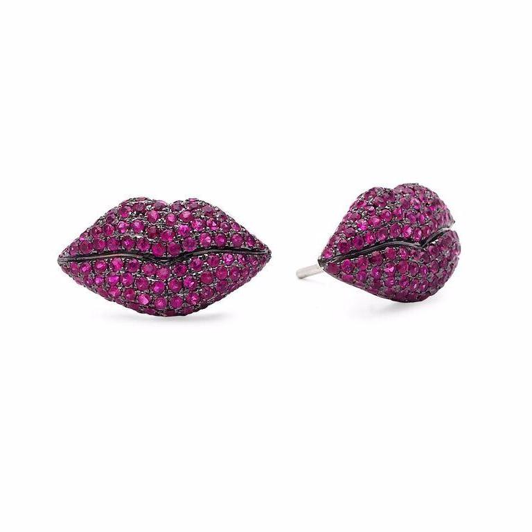 Liopaî Studs in 18K Gold Diamond Stud Earrings with brilliant-cut diamond — Colette Jewelry