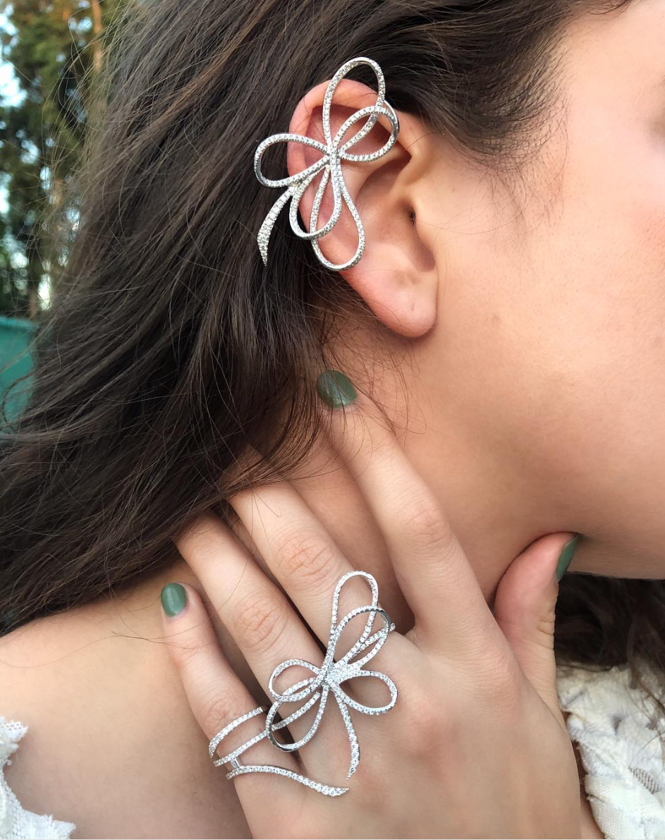 Emma Bow Ear Cuff 18K White Gold Diamond Earring | Colette Jewelry