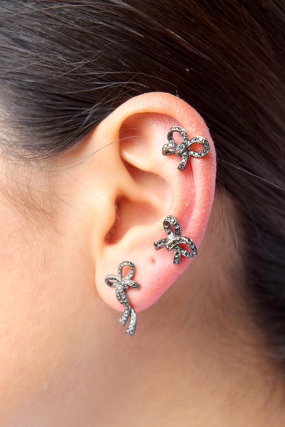 Medium Bow Stud Earrings in 18K Gold — Colette Jewelry